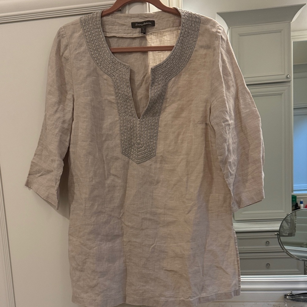 Tommy Bahama Cream Tunic with Gray Accents